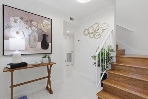 Купить таунхаус в Тампа, Флорида 6 комнат, 143.07м2, № 2093297 - фото 21