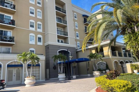 Copropriété à vendre à Sarasota, Floride: 2 chambres, 100.71 m2 № 2267337 - photo 2