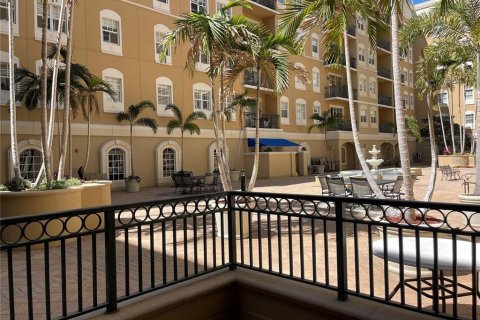 Copropriété à vendre à Sarasota, Floride: 2 chambres, 100.71 m2 № 2267337 - photo 23