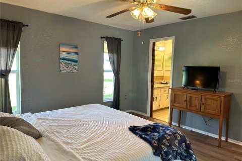 Villa ou maison à louer à Port Charlotte, Floride: 2 chambres, 89.19 m2 № 244658 - photo 8