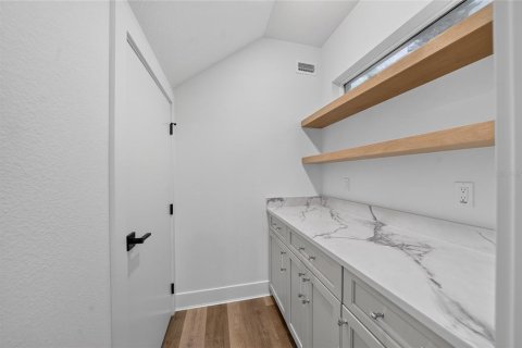 Villa ou maison à vendre à Palm Coast, Floride: 6 chambres, 310.94 m2 № 2406296 - photo 16
