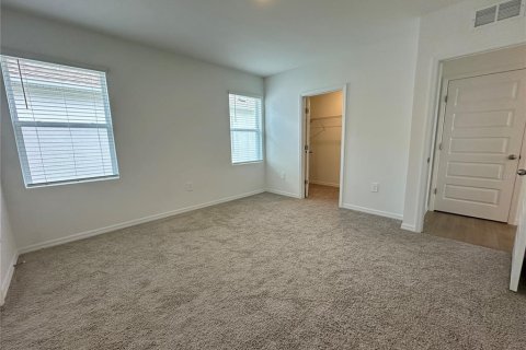 House in Lakeland, Florida 4 bedrooms, 154.68 sq.m. № 2381378 - photo 9
