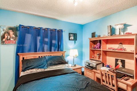 Copropriété à louer à Hialeah, Floride: 2 chambres, 80.82 m2 № 1969381 - photo 19