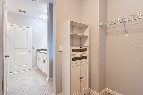 Casa en venta en Haines City, Florida, 4 dormitorios, 149.57 m2 № 2381079 - foto 17