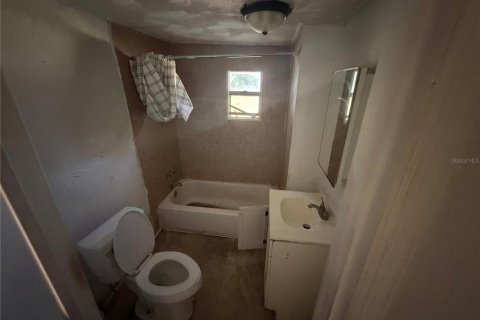 Купить виллу или дом в Бартоу, Флорида 8 комнат, 87.89м2, № 2096697 - фото 18