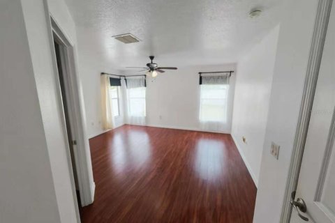 House in Kissimmee, Florida 4 bedrooms, 182.09 sq.m. № 1857691 - photo 8