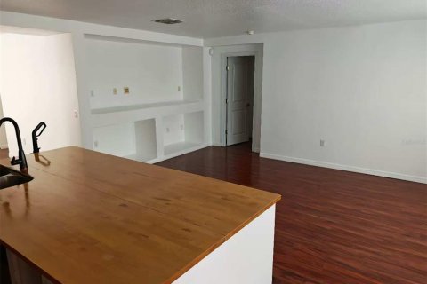 Casa en alquiler en Kissimmee, Florida, 4 dormitorios, 182.09 m2 № 1857691 - foto 5