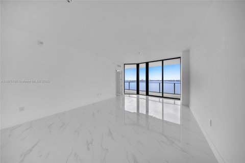 Condo in Miami, Florida, 3 bedrooms  № 1925476 - photo 18