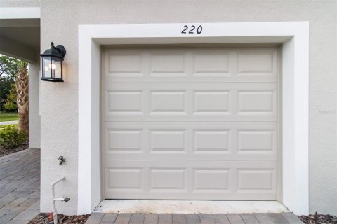 Townhouse in Edgewater, Florida 3 bedrooms, 144.28 sq.m. № 1907025 - photo 7