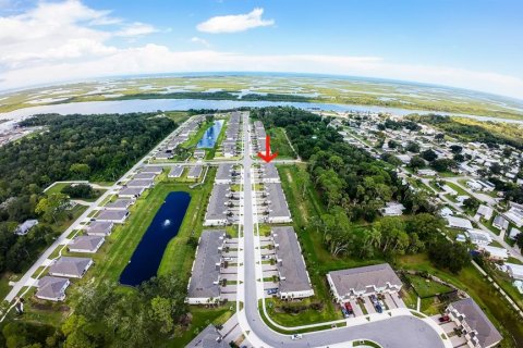 Townhouse in Edgewater, Florida 3 bedrooms, 144.28 sq.m. № 1907025 - photo 30