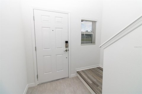 Townhouse in Edgewater, Florida 3 bedrooms, 144.28 sq.m. № 1907025 - photo 8
