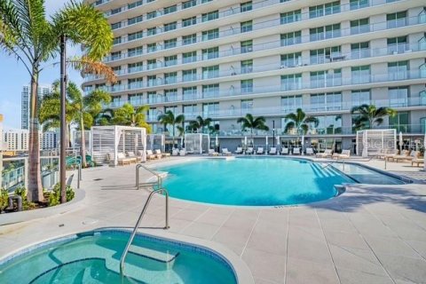 Copropriété à louer à Saint Petersburg, Floride: 2 chambres, 128.21 m2 № 2123306 - photo 18