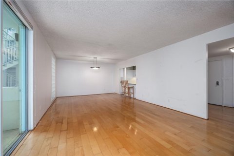 Copropriété à vendre à Gainesville, Floride: 3 chambres, 144.74 m2 № 1656631 - photo 19