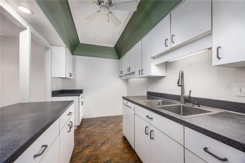 Condominio en venta en Gainesville, Florida, 3 dormitorios, 144.74 m2 № 1656631 - foto 28