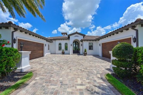 House in Parrish, Florida 3 bedrooms, 383.41 sq.m. № 2151103 - photo 9