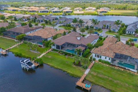House in Parrish, Florida 3 bedrooms, 383.41 sq.m. № 2151103 - photo 4