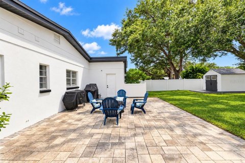 Villa ou maison à vendre à Tampa, Floride: 4 chambres, 122.45 m2 № 2408077 - photo 29