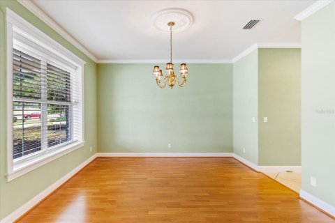 House in Montverde, Florida 4 bedrooms, 397.71 sq.m. № 1687790 - photo 13