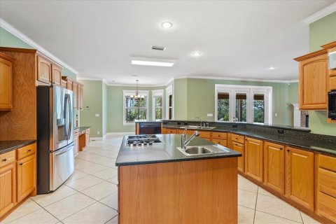 House in Montverde, Florida 4 bedrooms, 397.71 sq.m. № 1687790 - photo 14