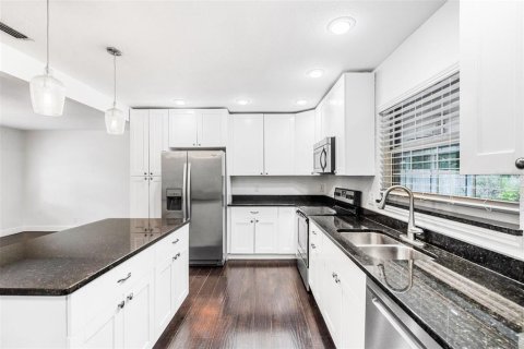 Villa ou maison à vendre à Maitland, Floride: 4 chambres, 153.01 m2 № 1858461 - photo 6