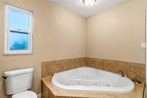 Villa ou maison à vendre à Maitland, Floride: 4 chambres, 153.01 m2 № 1858461 - photo 16