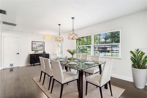 Villa ou maison à vendre à Maitland, Floride: 4 chambres, 153.01 m2 № 1858461 - photo 3