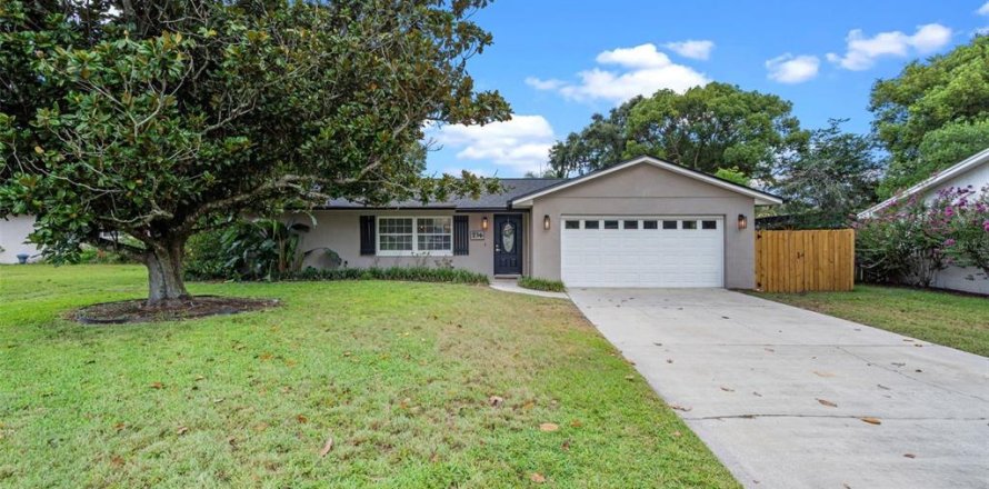 Casa en Maitland, Florida 4 dormitorios, 153.01 m2 № 1858461