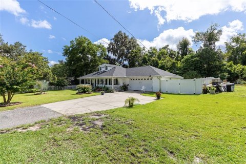 House in Ocala, Florida 3 bedrooms, 185.06 sq.m. № 1842089 - photo 6