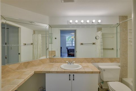 Condominio en venta en Aventura, Florida, 3 dormitorios, 125.42 m2 № 1858618 - foto 22