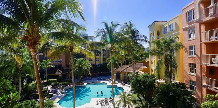 Condominio en Aventura, Florida, 3 dormitorios  № 1858618