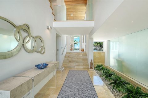 House in Sarasota, Florida 4 bedrooms, 428.93 sq.m. № 2207591 - photo 4