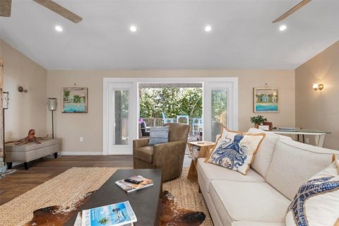 House in Venice, Florida 2 bedrooms, 137.12 sq.m. № 1537855 - photo 5