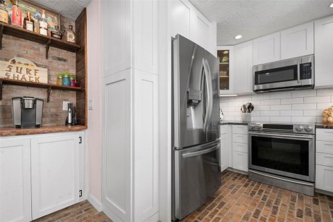 House in Venice, Florida 2 bedrooms, 137.12 sq.m. № 1537855 - photo 30