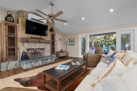House in Venice, Florida 2 bedrooms, 137.12 sq.m. № 1537855 - photo 13
