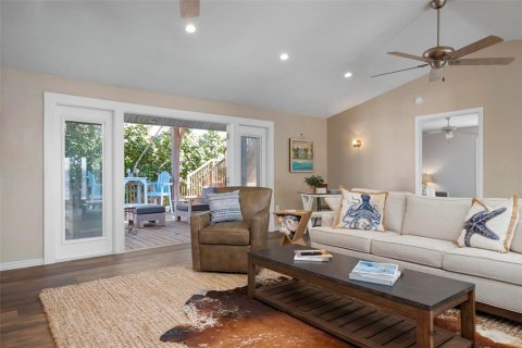 House in Venice, Florida 2 bedrooms, 137.12 sq.m. № 1537855 - photo 11