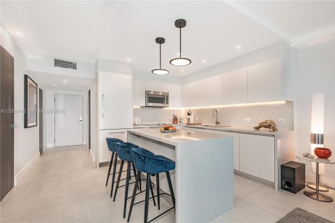 Condominio en alquiler en Miami Beach, Florida, 1 dormitorio, 81.75 m2 № 2068583 - foto 9
