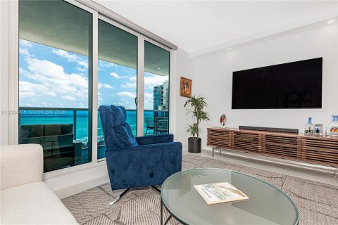 Condominio en alquiler en Miami Beach, Florida, 1 dormitorio, 81.75 m2 № 2068583 - foto 6