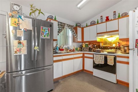 Villa ou maison à vendre à Homestead, Floride: 3 chambres, 103.86 m2 № 1946521 - photo 7