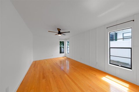 Casa en venta en Palm Harbor, Florida, 3 dormitorios, 158.49 m2 № 2386675 - foto 18