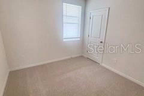 Villa ou maison à louer à Zephyrhills, Floride: 4 chambres, 149.29 m2 № 2378156 - photo 12