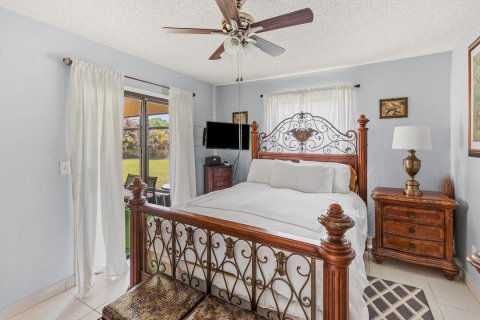 House in Port St. Lucie, Florida 2 bedrooms, 86.77 sq.m. № 2146616 - photo 24