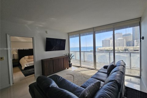 Снять в аренду кондоминиум в Майами, Флорида 2 спальни, 134.71м2, № 2031568 - фото 10