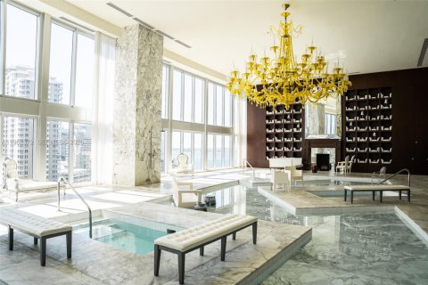 Снять в аренду кондоминиум в Майами, Флорида 2 спальни, 134.71м2, № 2031568 - фото 15