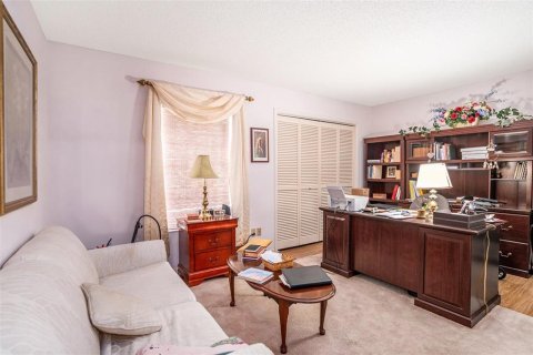 House in Tampa, Florida 3 bedrooms, 170.66 sq.m. № 1798127 - photo 14