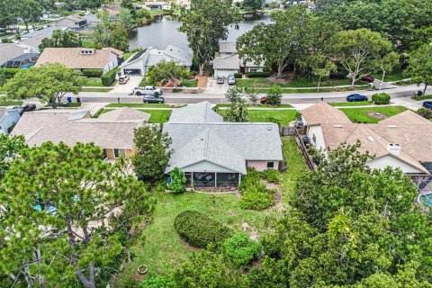 House in Tampa, Florida 3 bedrooms, 170.66 sq.m. № 1798127 - photo 6