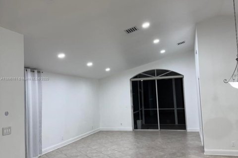 Casa en alquiler en Greenacres, Florida, 3 dormitorios, 146.69 m2 № 1950396 - foto 9