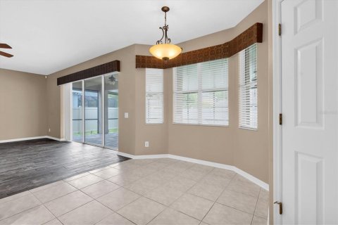 Casa en venta en Wesley Chapel, Florida, 3 dormitorios, 245.63 m2 № 1917960 - foto 22