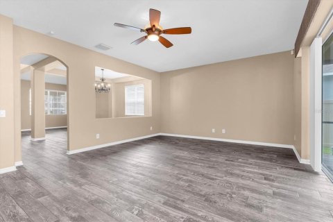 Casa en venta en Wesley Chapel, Florida, 3 dormitorios, 245.63 m2 № 1917960 - foto 12