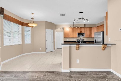 Casa en venta en Wesley Chapel, Florida, 3 dormitorios, 245.63 m2 № 1917960 - foto 17