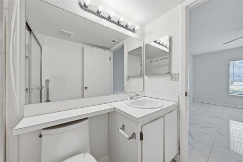 Copropriété à louer à Sanford, Floride: 2 chambres, 95.22 m2 № 2386073 - photo 13